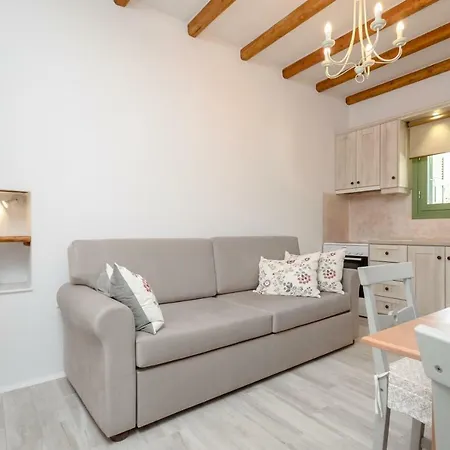 Naxos Traditional House In Vila *