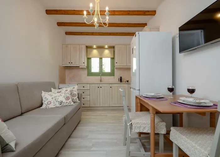 Villa Naxos Traditional House In *