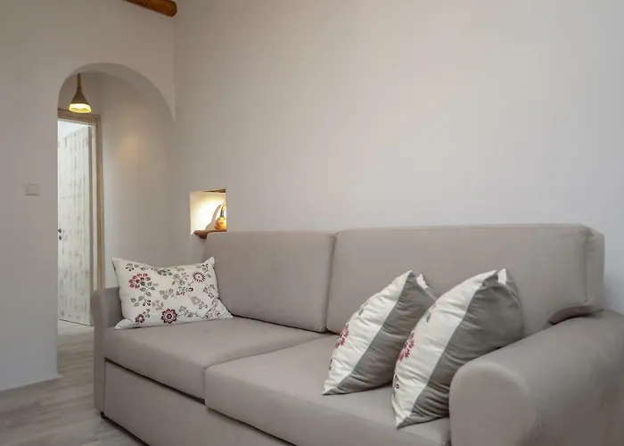 Villa Naxos Traditional House In *