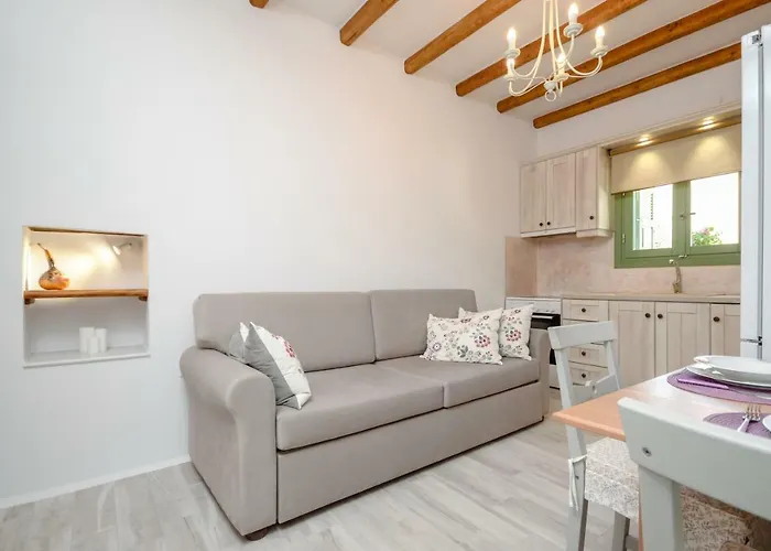 Naxos Traditional House In Villa *